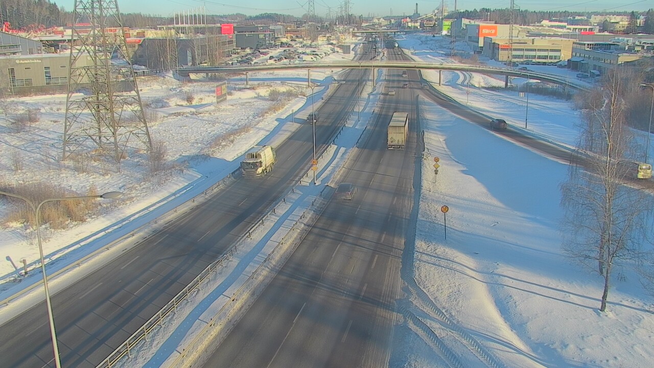 Weather Camera Image Road 50 Vantaa Vihdintie, Vantaa, Uusimaa