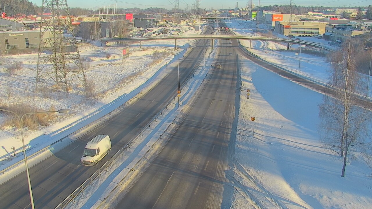 Weather Camera Image Road 50 Vantaa Vihdintie, Vantaa, Uusimaa
