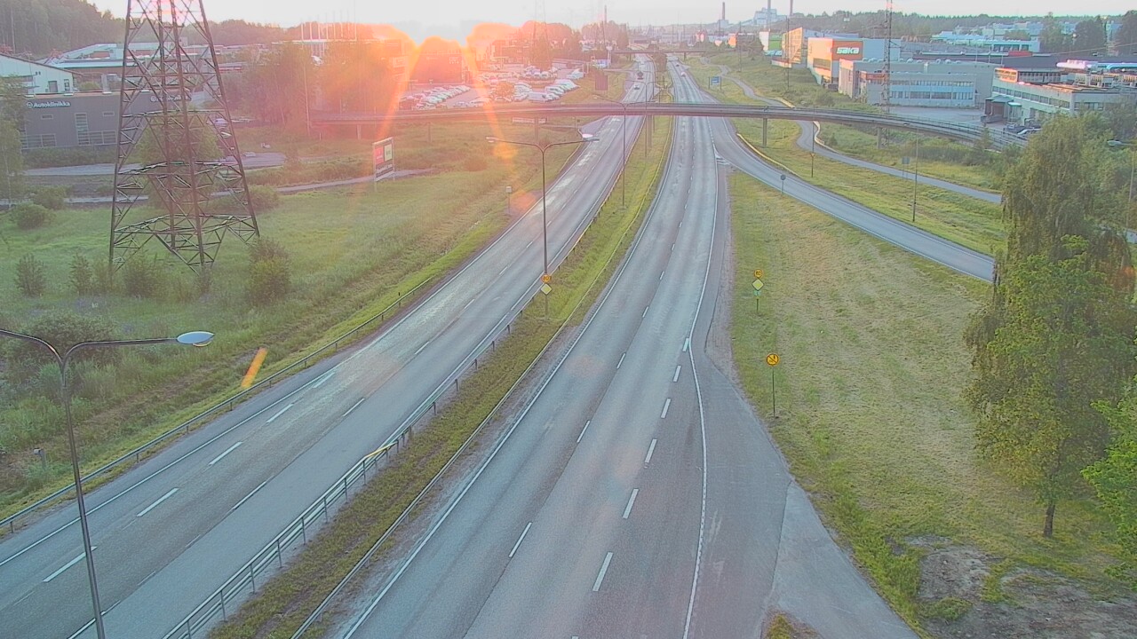 Weather Camera Image Road 50 Vantaa Vihdintie, Vantaa, Uusimaa