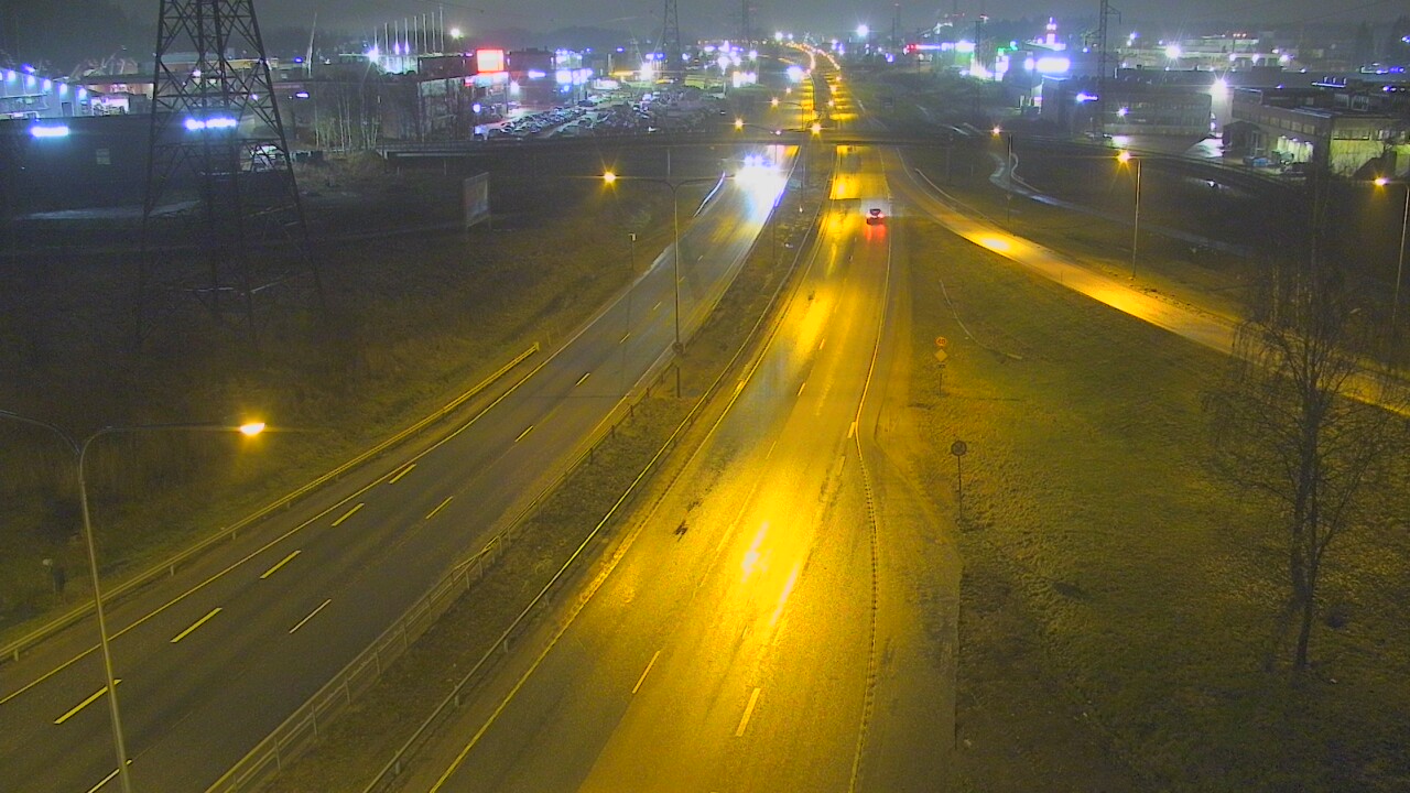 Weather Camera Image Road 50 Vantaa Vihdintie, Vantaa, Uusimaa