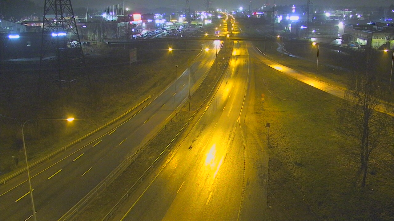 Weather Camera Image Road 50 Vantaa Vihdintie, Vantaa, Uusimaa