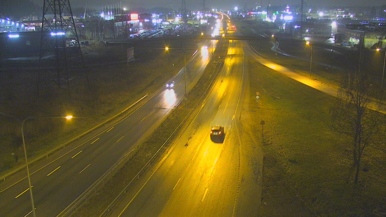 Weather Camera Image Road 50 Vantaa Vihdintie, Vantaa, Uusimaa