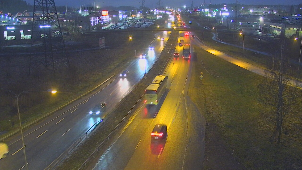 Weather Camera Image Road 50 Vantaa Vihdintie, Vantaa, Uusimaa