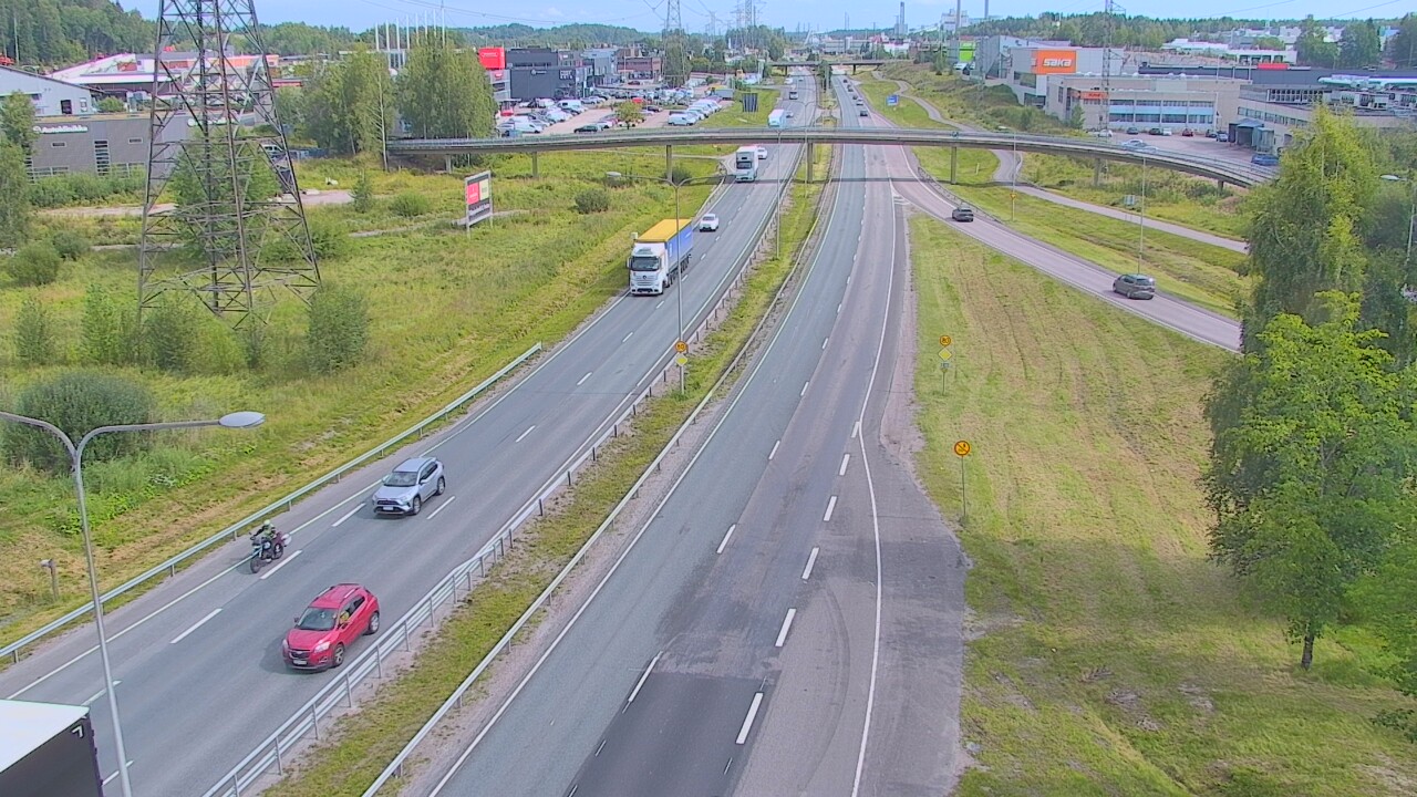 Weather Camera Image Road 50 Vantaa Vihdintie, Vantaa, Uusimaa