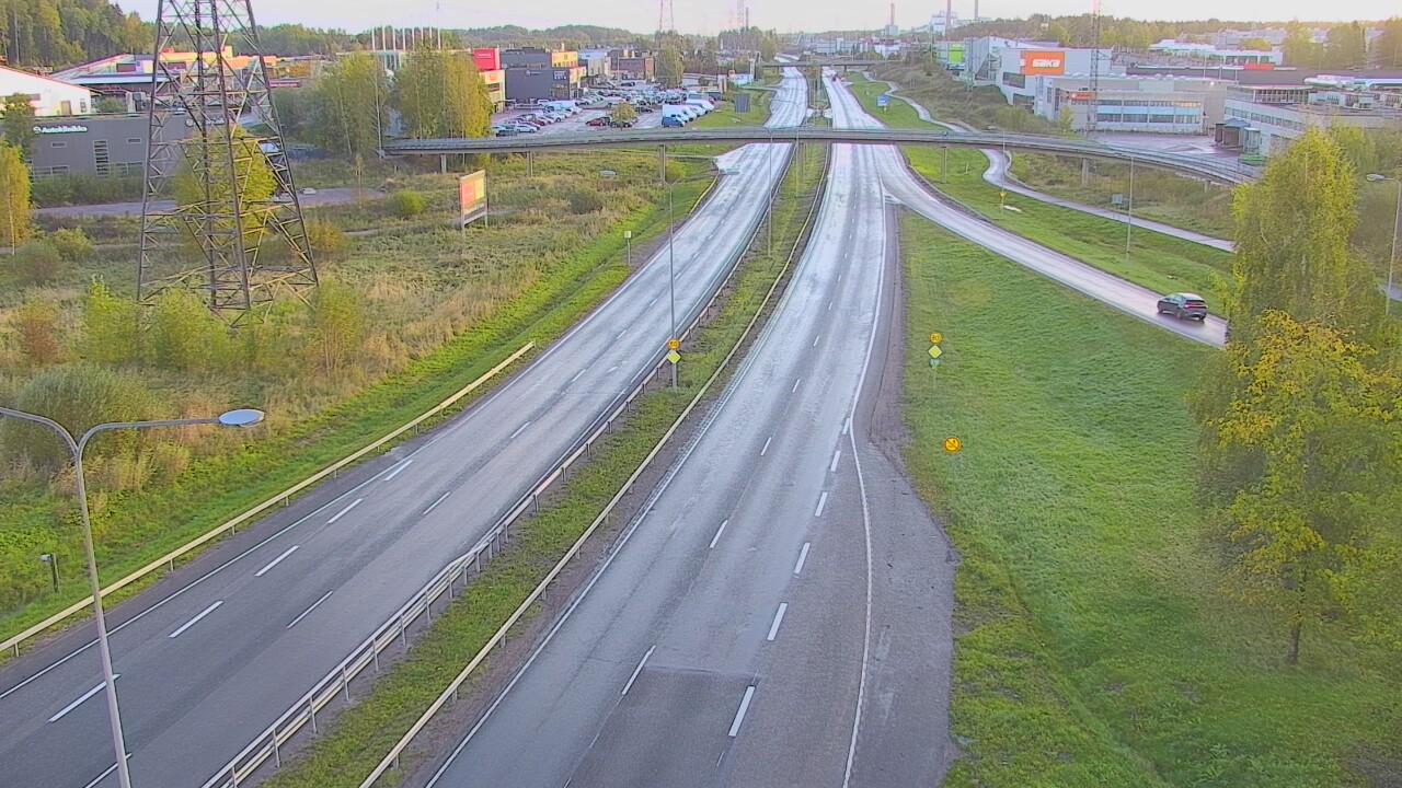 Weather Camera Image Road 50 Vantaa Vihdintie, Vantaa, Uusimaa