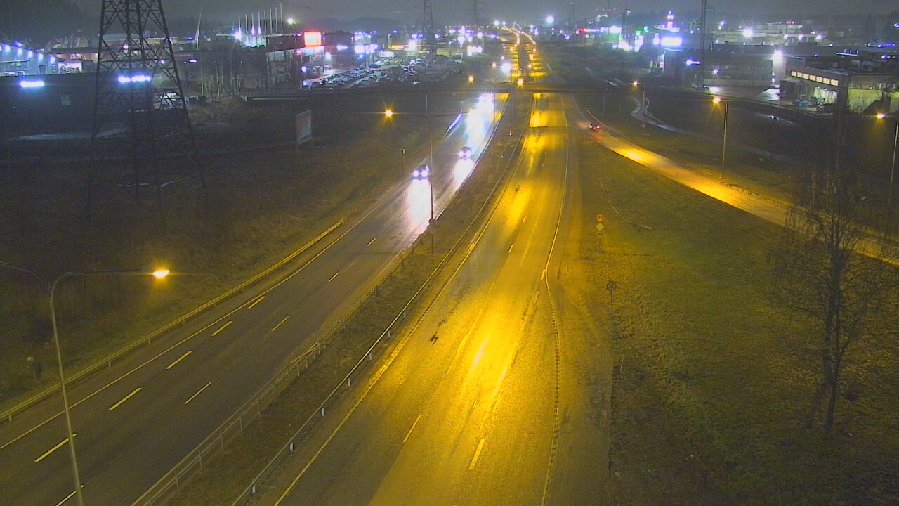 Weather Camera Image Road 50 Vantaa Vihdintie, Vantaa, Uusimaa
