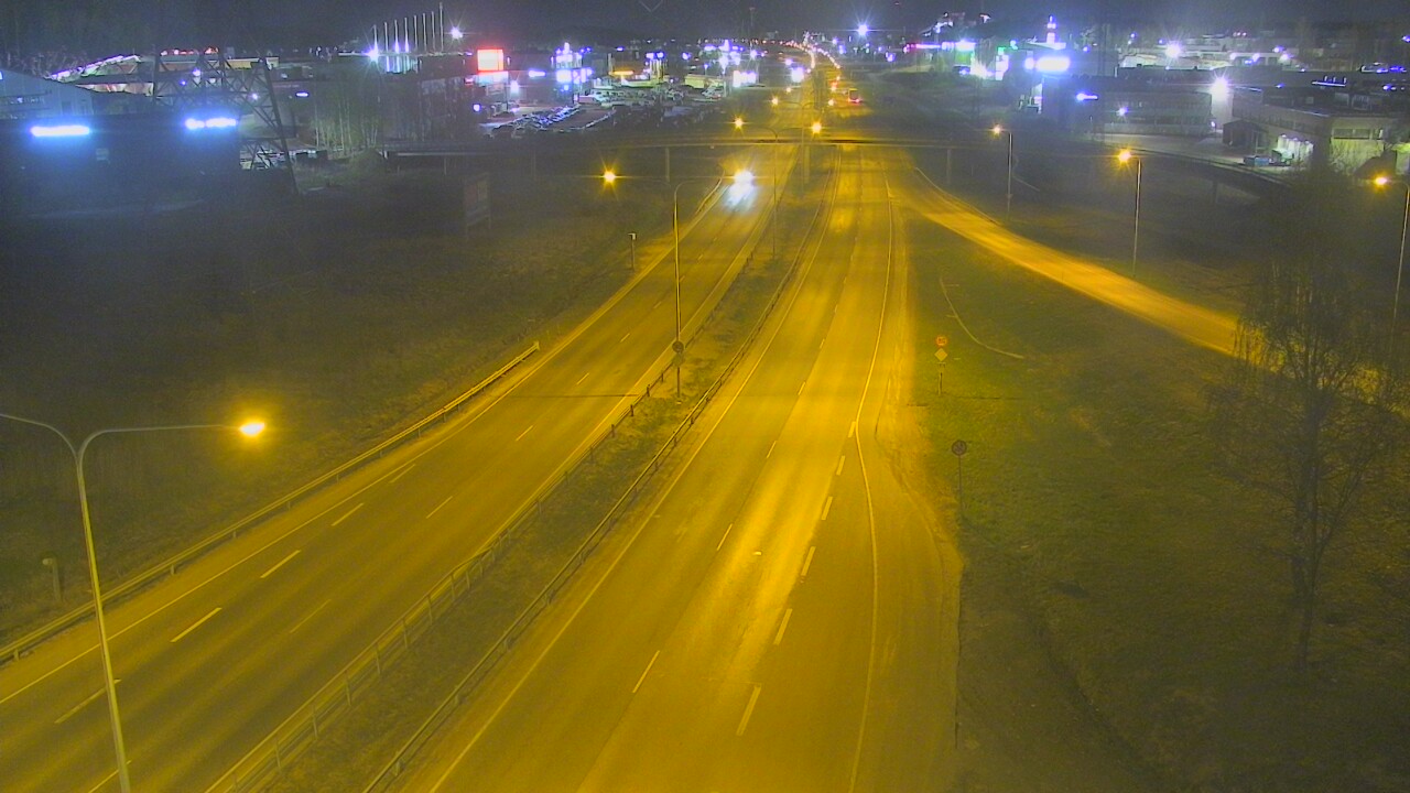 Weather Camera Image Road 50 Vantaa Vihdintie, Vantaa, Uusimaa