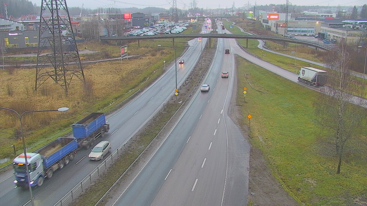 Weather Camera Image Road 50 Vantaa Vihdintie, Vantaa, Uusimaa