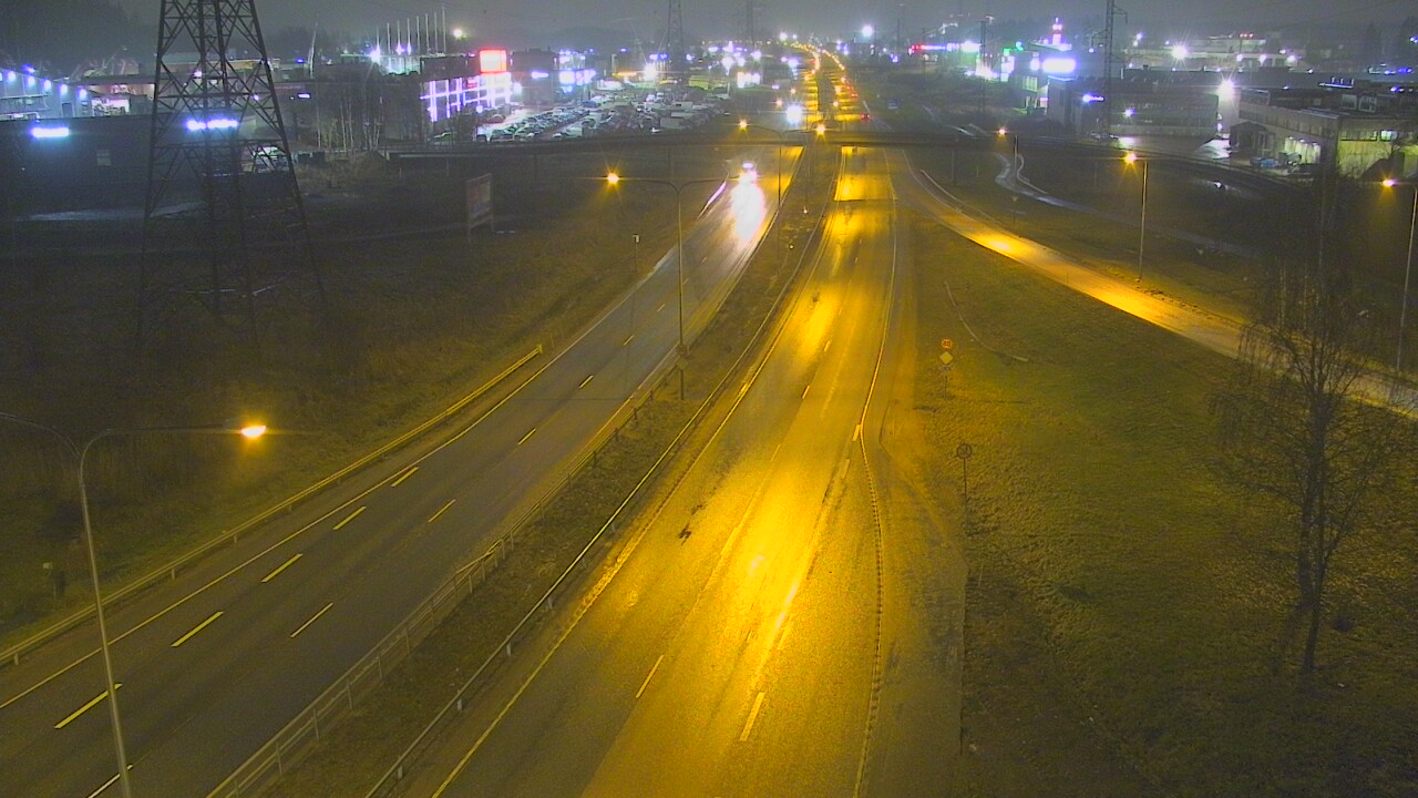 Weather Camera Image Road 50 Vantaa Vihdintie, Vantaa, Uusimaa