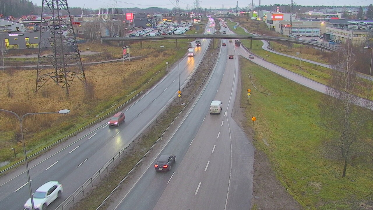 Weather Camera Image Road 50 Vantaa Vihdintie, Vantaa, Uusimaa