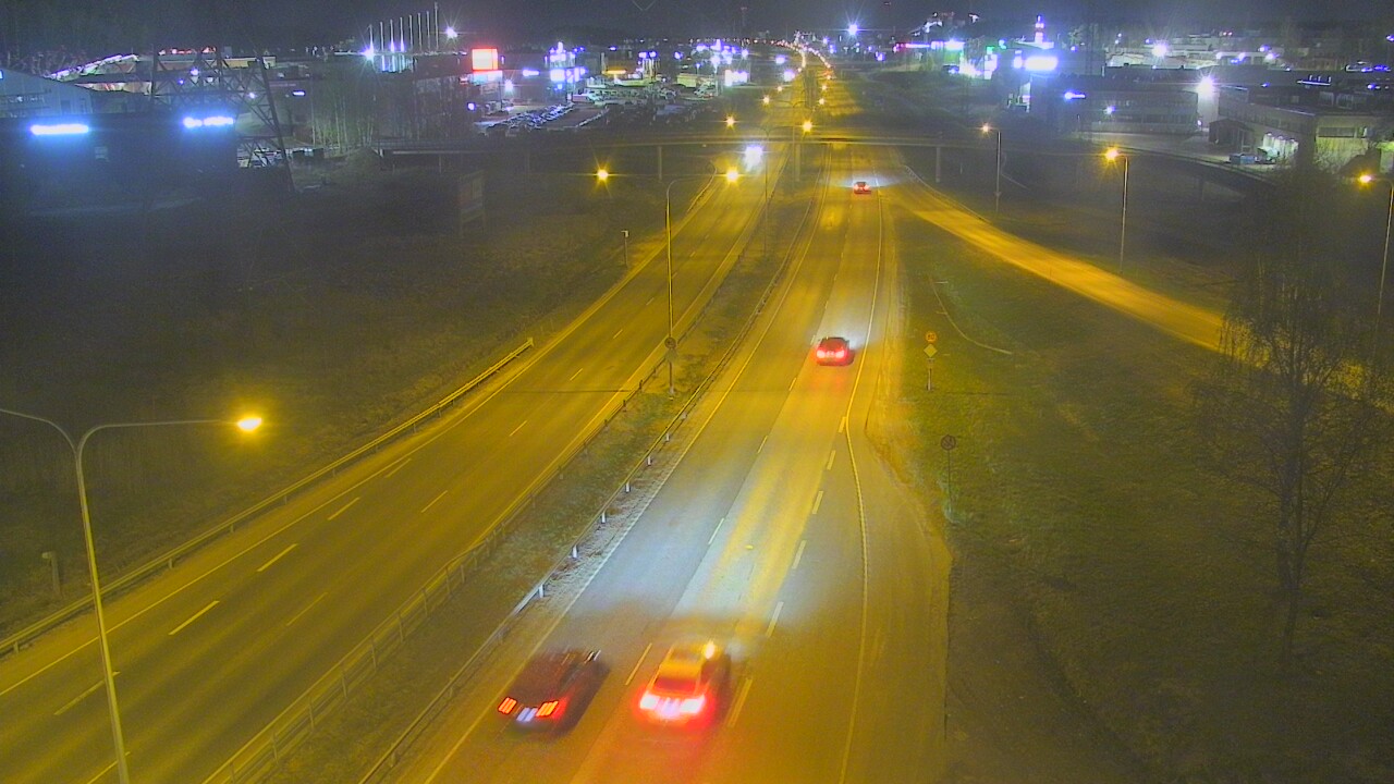Weather Camera Image Road 50 Vantaa Vihdintie, Vantaa, Uusimaa