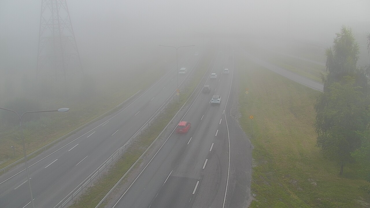 Weather Camera Image Road 50 Vantaa Vihdintie, Vantaa, Uusimaa