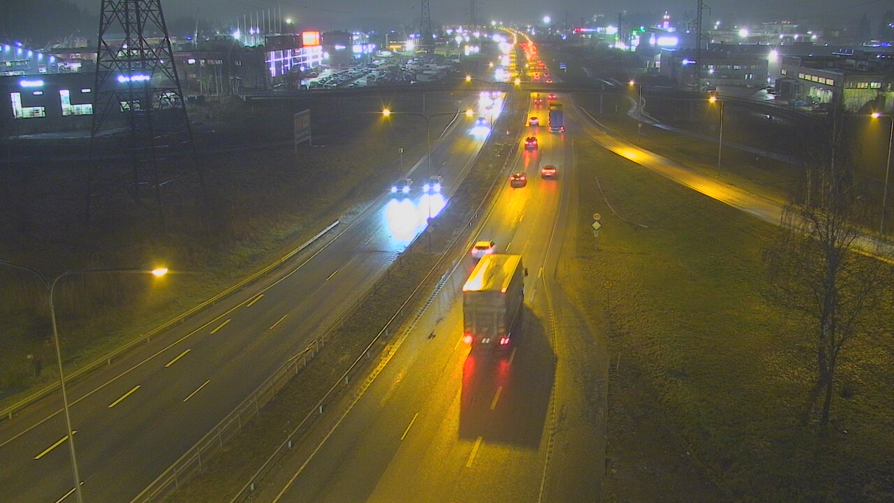 Weather Camera Image Road 50 Vantaa Vihdintie, Vantaa, Uusimaa
