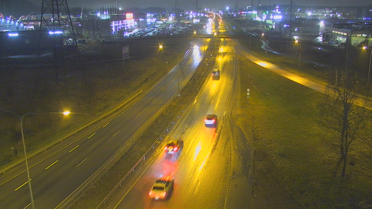 Weather Camera Image Road 50 Vantaa Vihdintie, Vantaa, Uusimaa