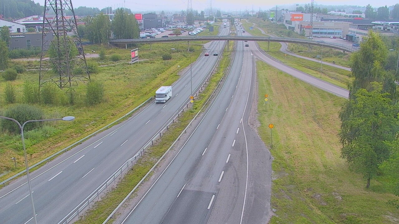 Weather Camera Image Road 50 Vantaa Vihdintie, Vantaa, Uusimaa