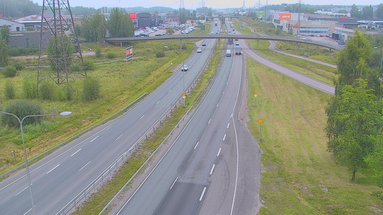 Weather Camera Image Road 50 Vantaa Vihdintie, Vantaa, Uusimaa