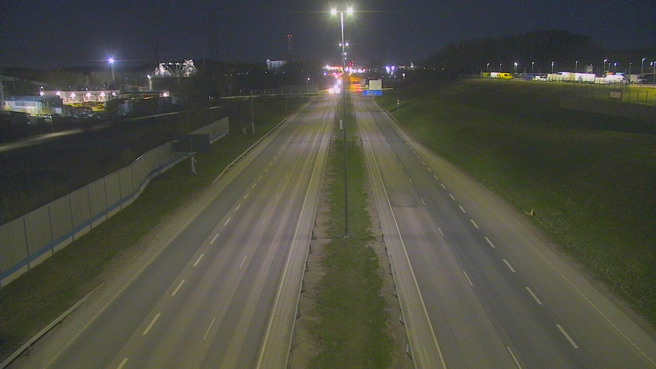 Weather Camera Image Väg 50 Vanda Mårtensdal, Vantaa, Uusimaa