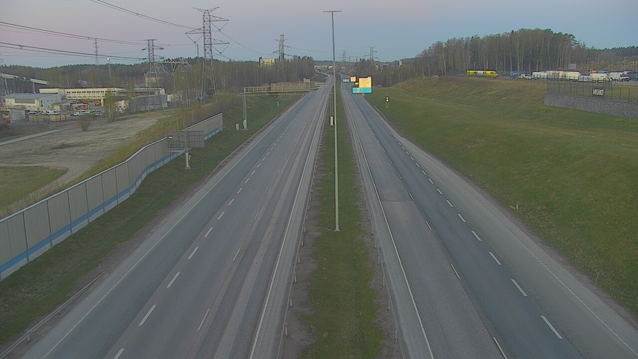 Weather Camera Image Road 50 Vantaa Martinlaakso, Vantaa, Uusimaa