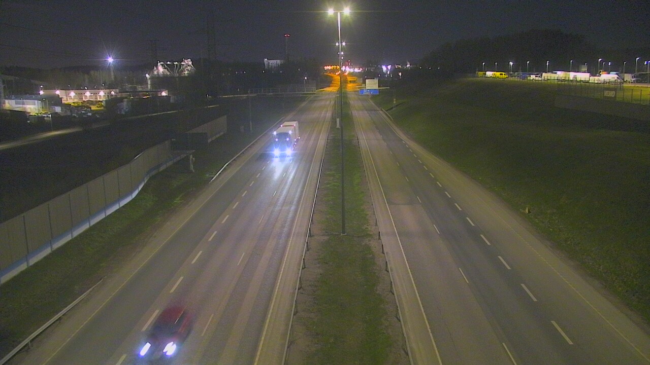 Weather Camera Image Väg 50 Vanda Mårtensdal, Vantaa, Uusimaa