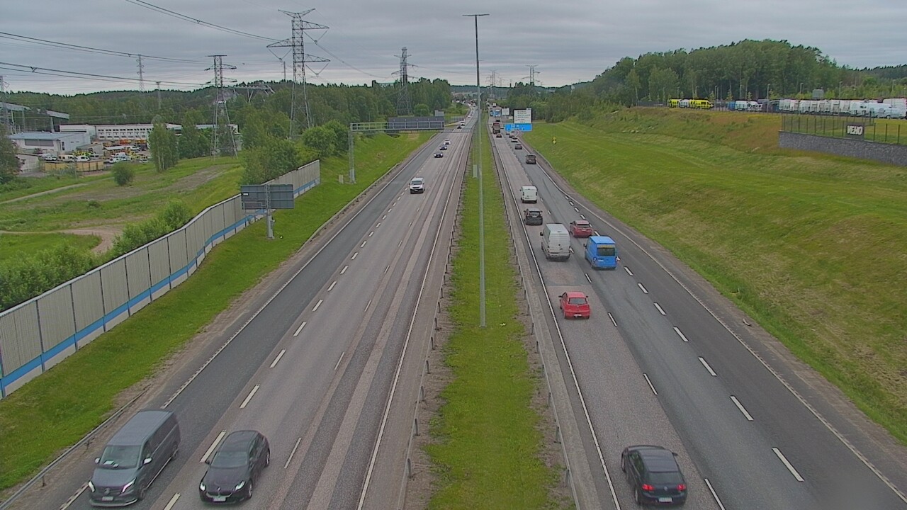 Weather Camera Image Väg 50 Vanda Mårtensdal, Vantaa, Uusimaa