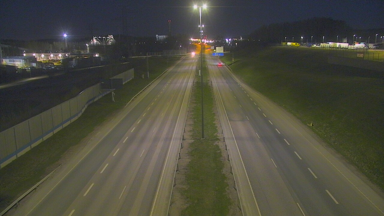 Weather Camera Image Väg 50 Vanda Mårtensdal, Vantaa, Uusimaa