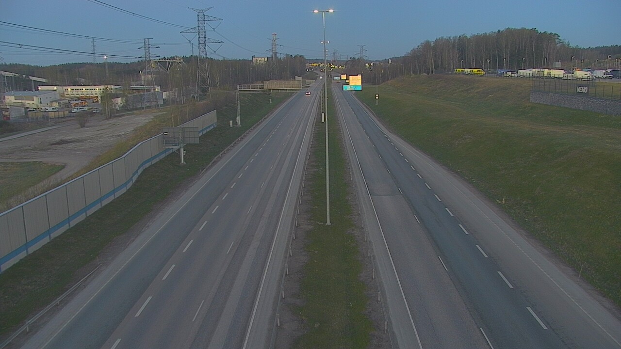 Weather Camera Image Road 50 Vantaa Martinlaakso, Vantaa, Uusimaa
