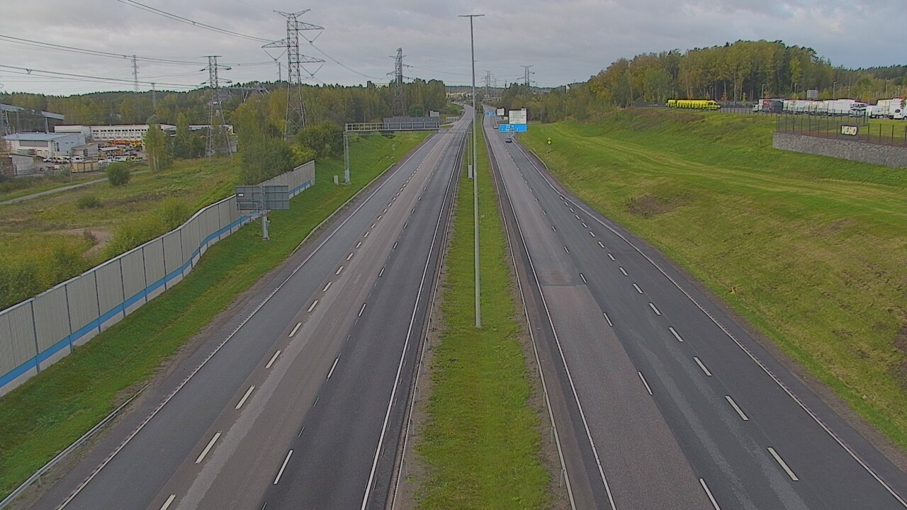 Weather Camera Image Road 50 Vantaa Martinlaakso, Vantaa, Uusimaa