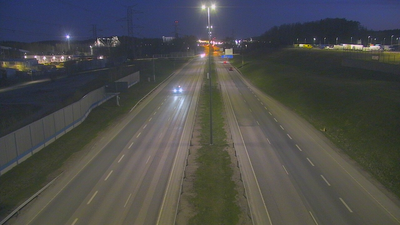 Weather Camera Image Väg 50 Vanda Mårtensdal, Vantaa, Uusimaa