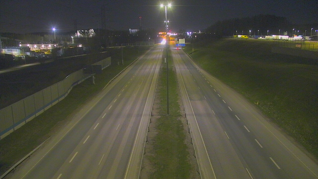 Weather Camera Image Väg 50 Vanda Mårtensdal, Vantaa, Uusimaa