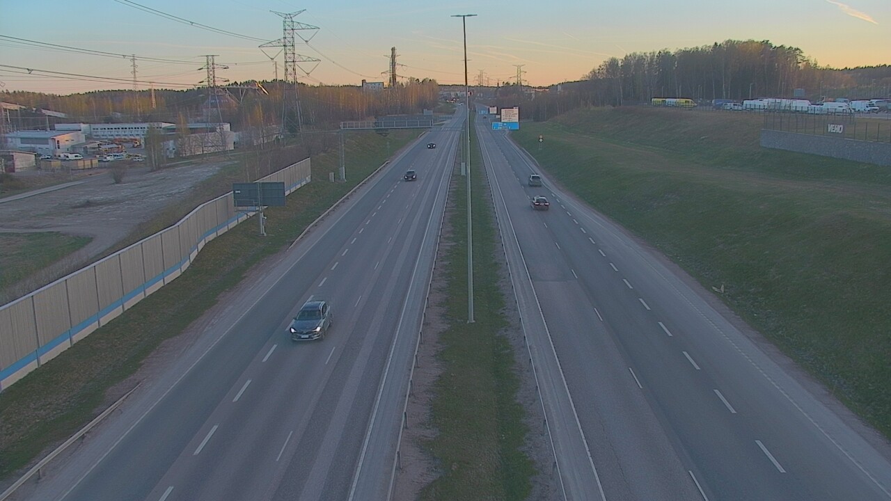 Weather Camera Image Väg 50 Vanda Mårtensdal, Vantaa, Uusimaa