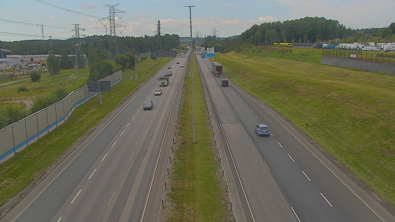 Weather Camera Image Road 50 Vantaa Martinlaakso, Vantaa, Uusimaa