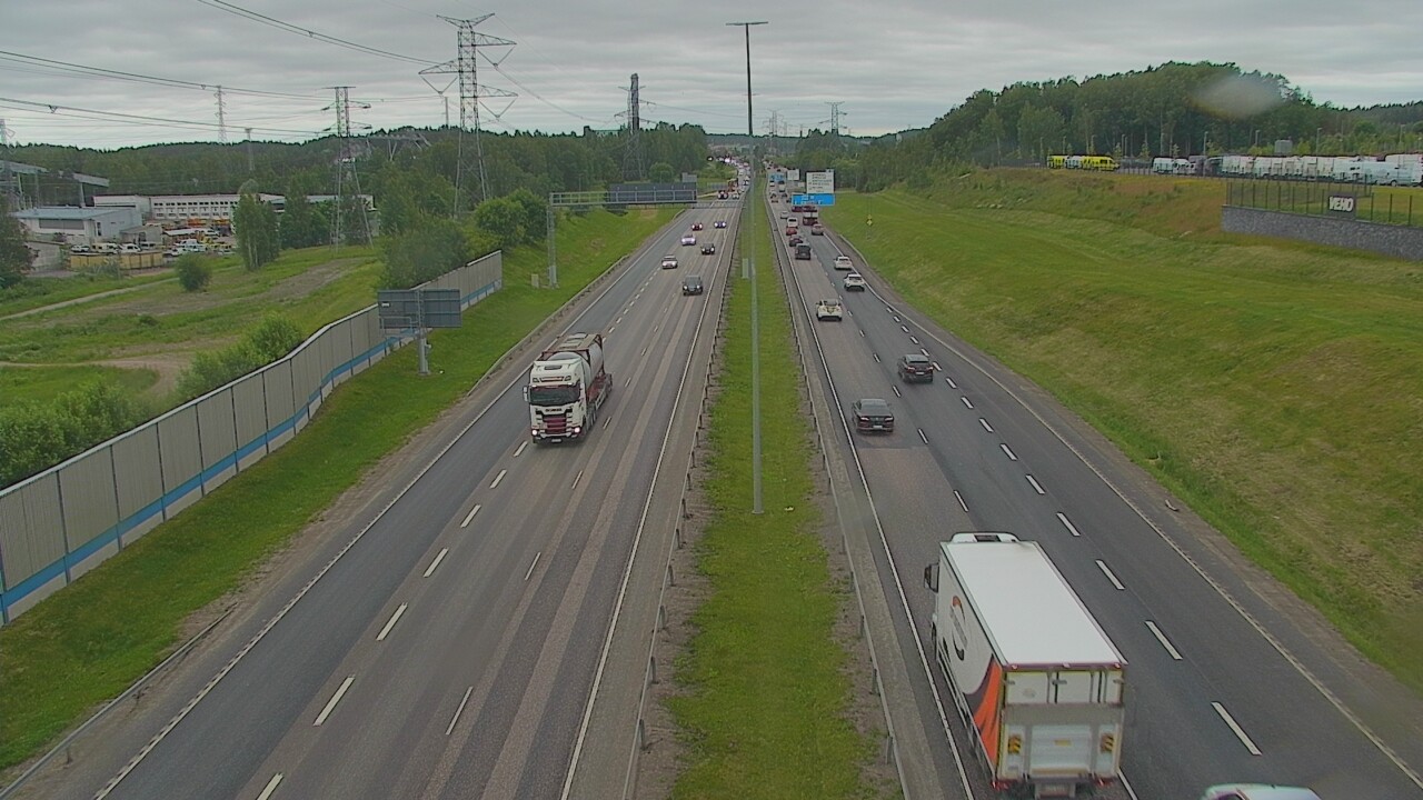 Weather Camera Image Road 50 Vantaa Martinlaakso, Vantaa, Uusimaa
