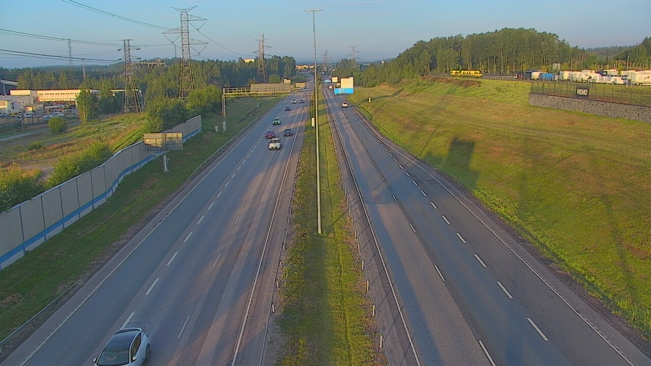 Weather Camera Image Road 50 Vantaa Martinlaakso, Vantaa, Uusimaa