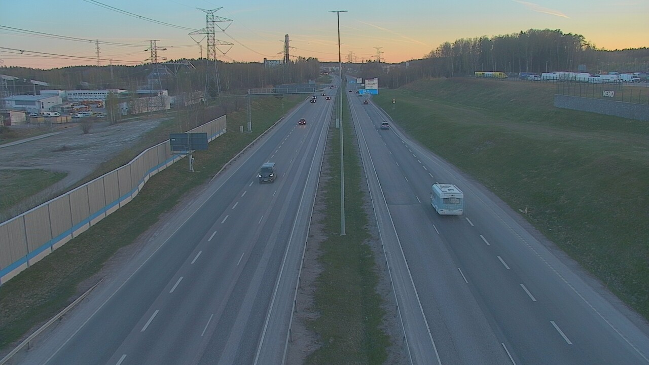 Weather Camera Image Väg 50 Vanda Mårtensdal, Vantaa, Uusimaa