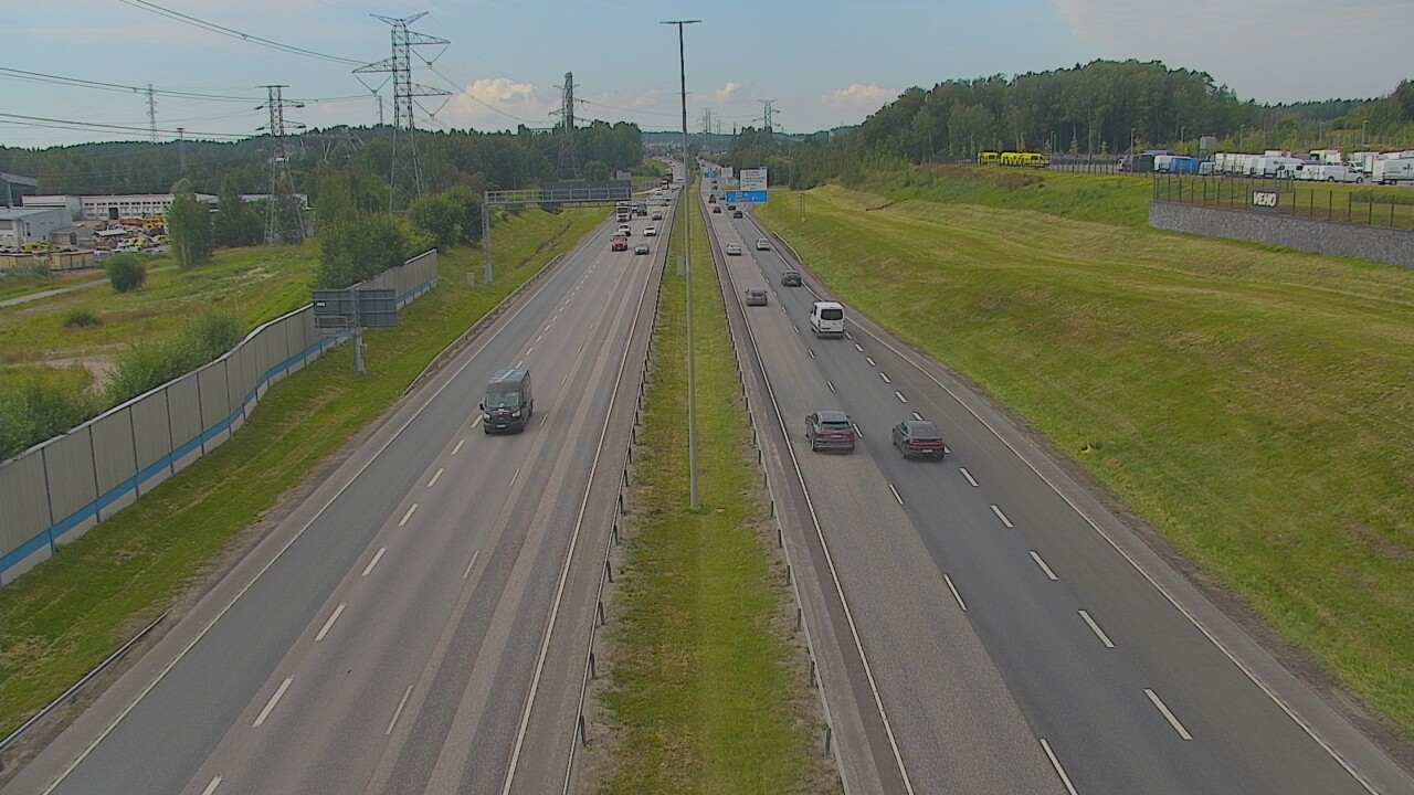 Weather Camera Image Road 50 Vantaa Martinlaakso, Vantaa, Uusimaa