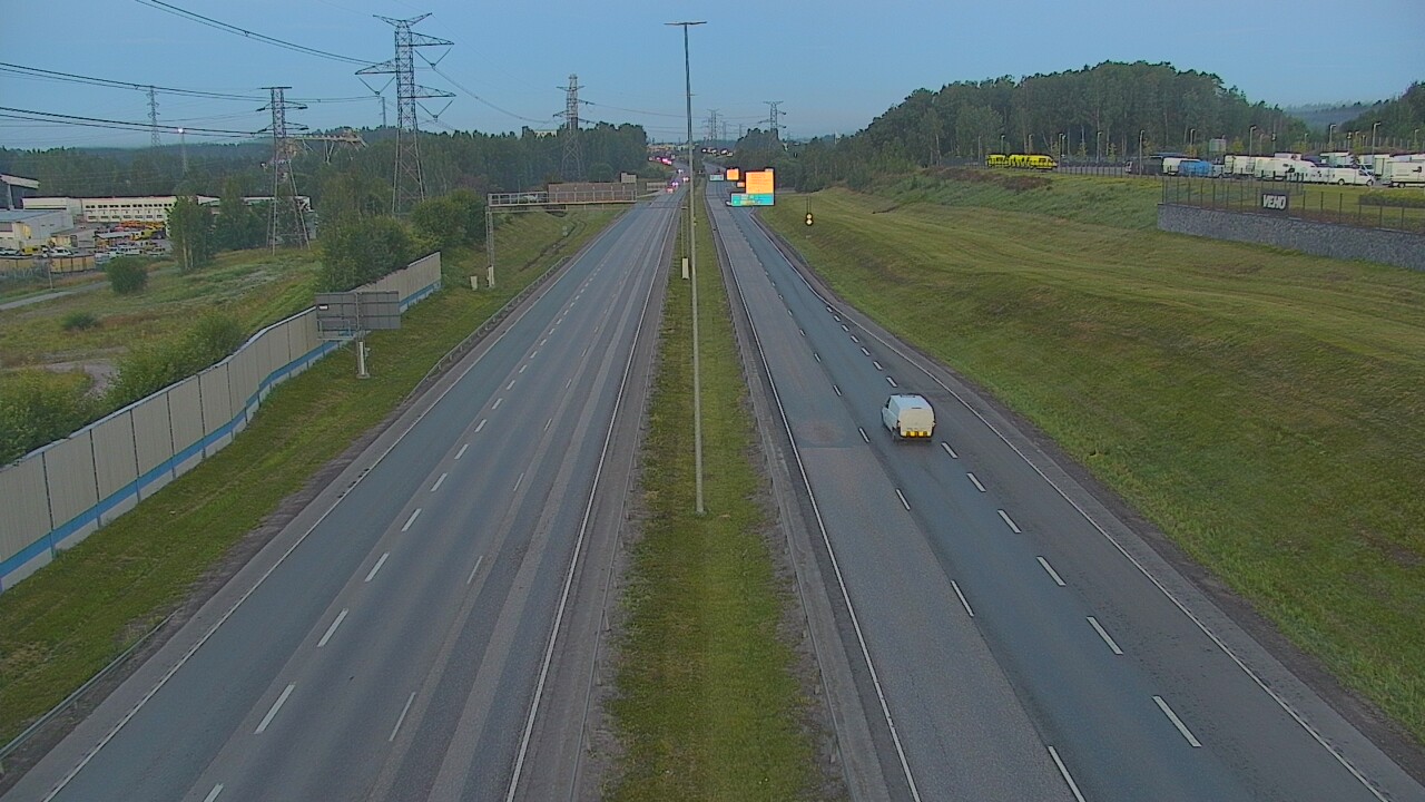 Weather Camera Image Road 50 Vantaa Martinlaakso, Vantaa, Uusimaa