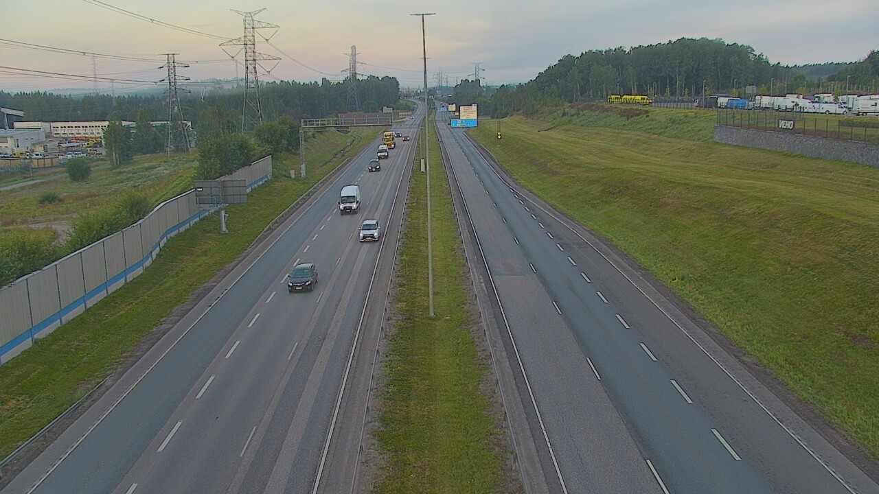 Weather Camera Image Road 50 Vantaa Martinlaakso, Vantaa, Uusimaa