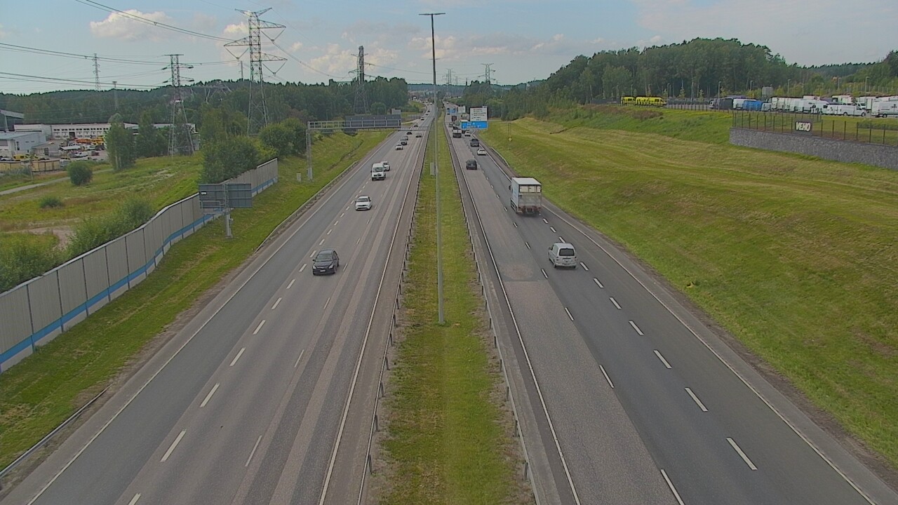 Weather Camera Image Road 50 Vantaa Martinlaakso, Vantaa, Uusimaa