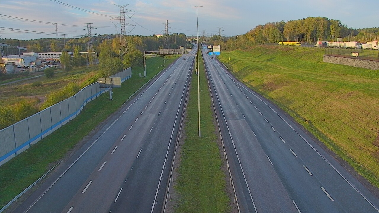 Weather Camera Image Road 50 Vantaa Martinlaakso, Vantaa, Uusimaa