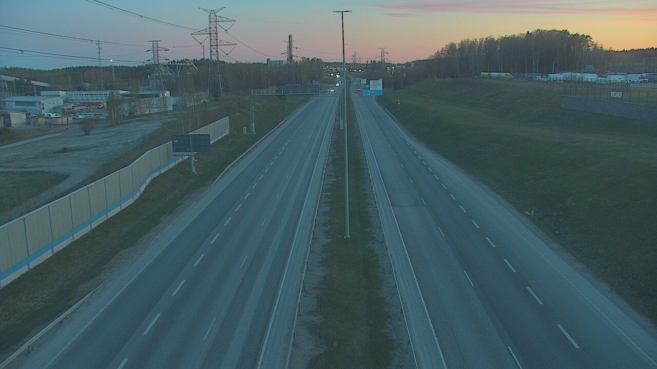 Weather Camera Image Väg 50 Vanda Mårtensdal, Vantaa, Uusimaa