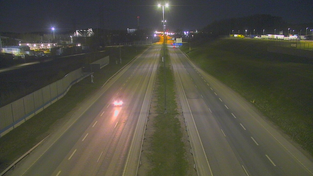Weather Camera Image Väg 50 Vanda Mårtensdal, Vantaa, Uusimaa