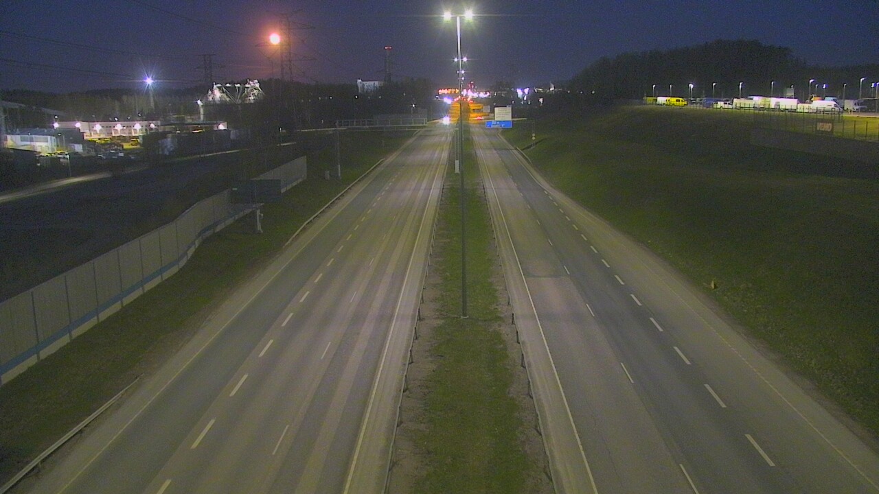 Weather Camera Image Road 50 Vantaa Martinlaakso, Vantaa, Uusimaa