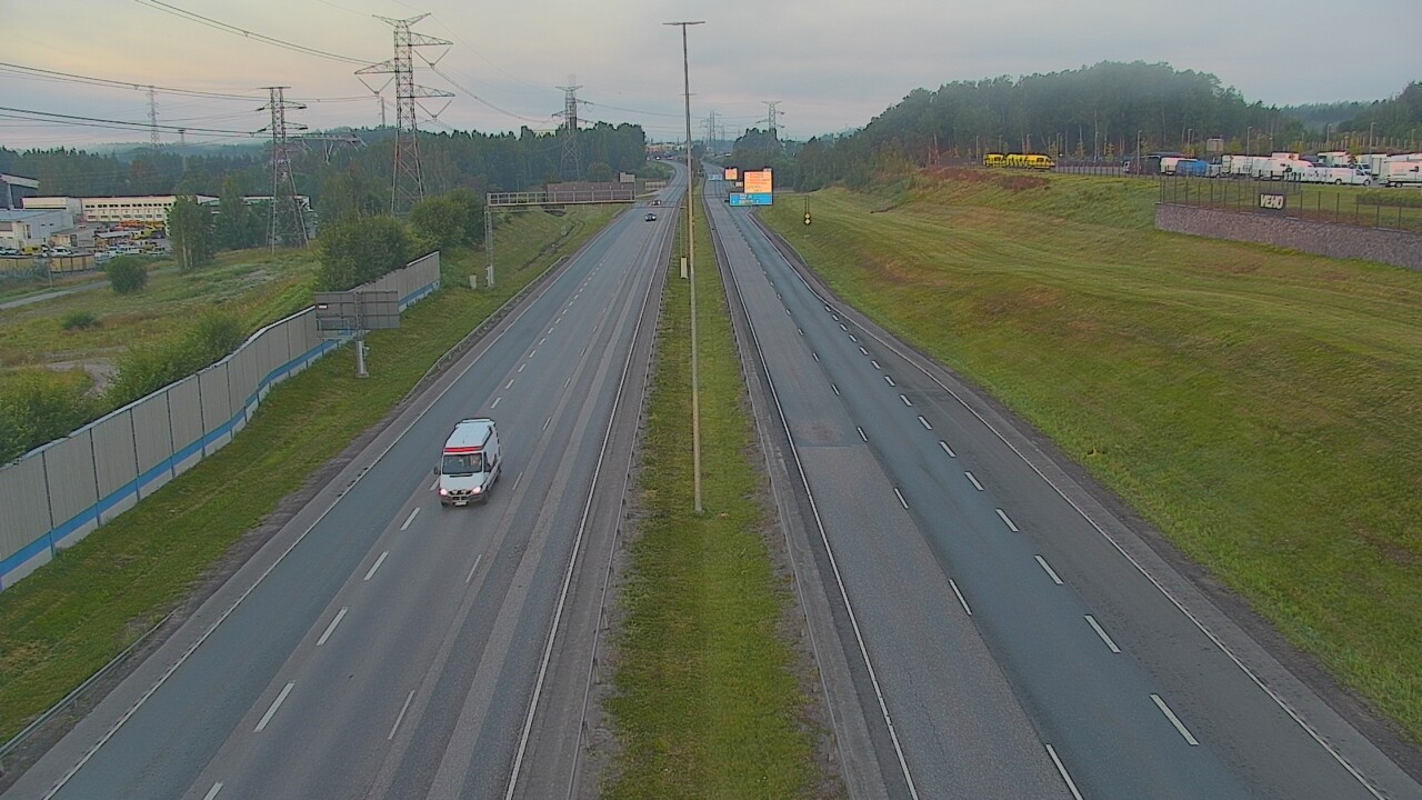 Weather Camera Image Road 50 Vantaa Martinlaakso, Vantaa, Uusimaa