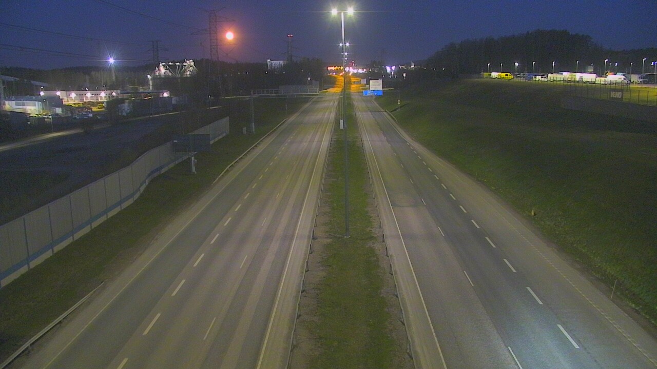 Weather Camera Image Road 50 Vantaa Martinlaakso, Vantaa, Uusimaa