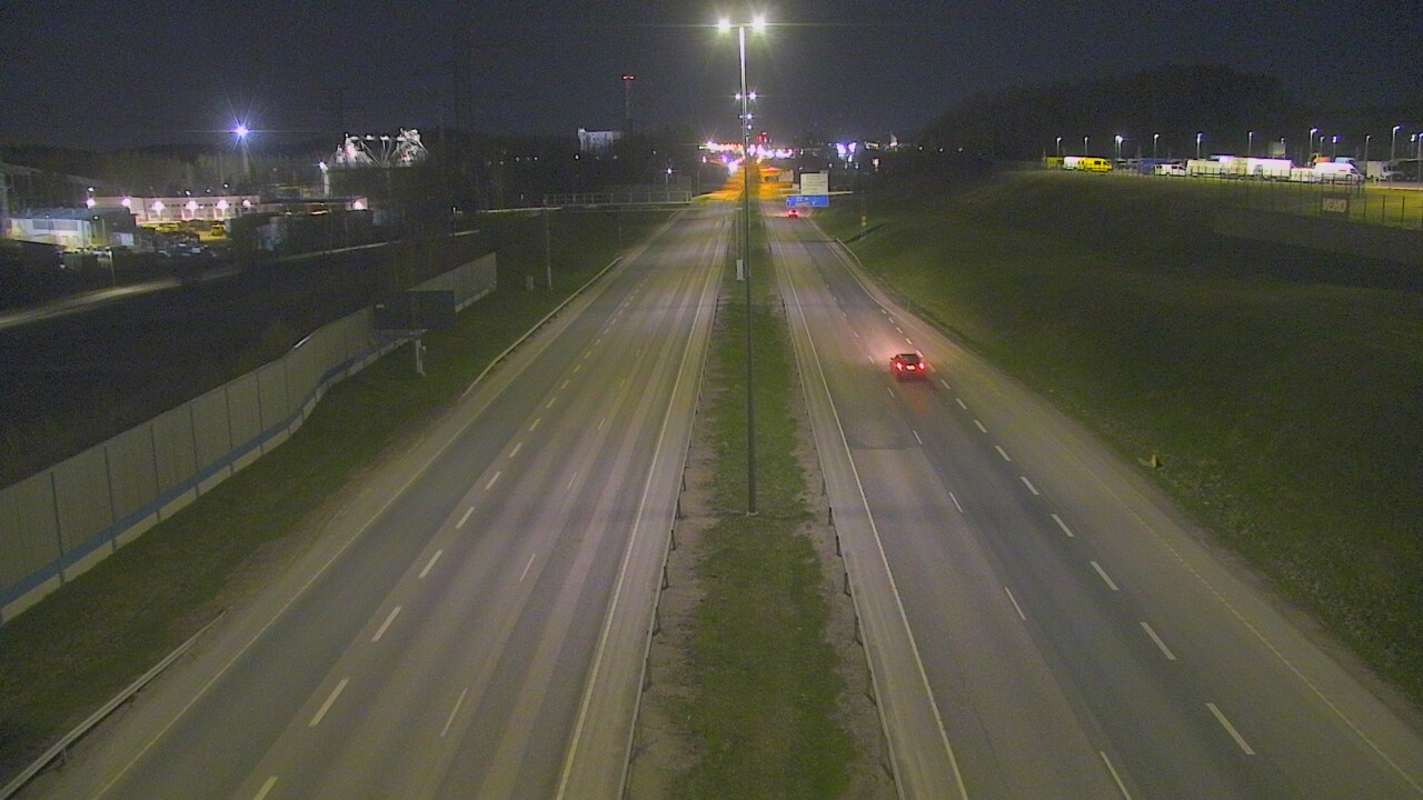 Weather Camera Image Väg 50 Vanda Mårtensdal, Vantaa, Uusimaa