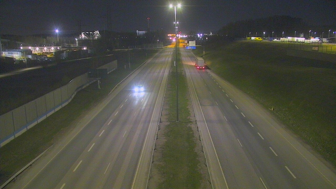 Weather Camera Image Väg 50 Vanda Mårtensdal, Vantaa, Uusimaa