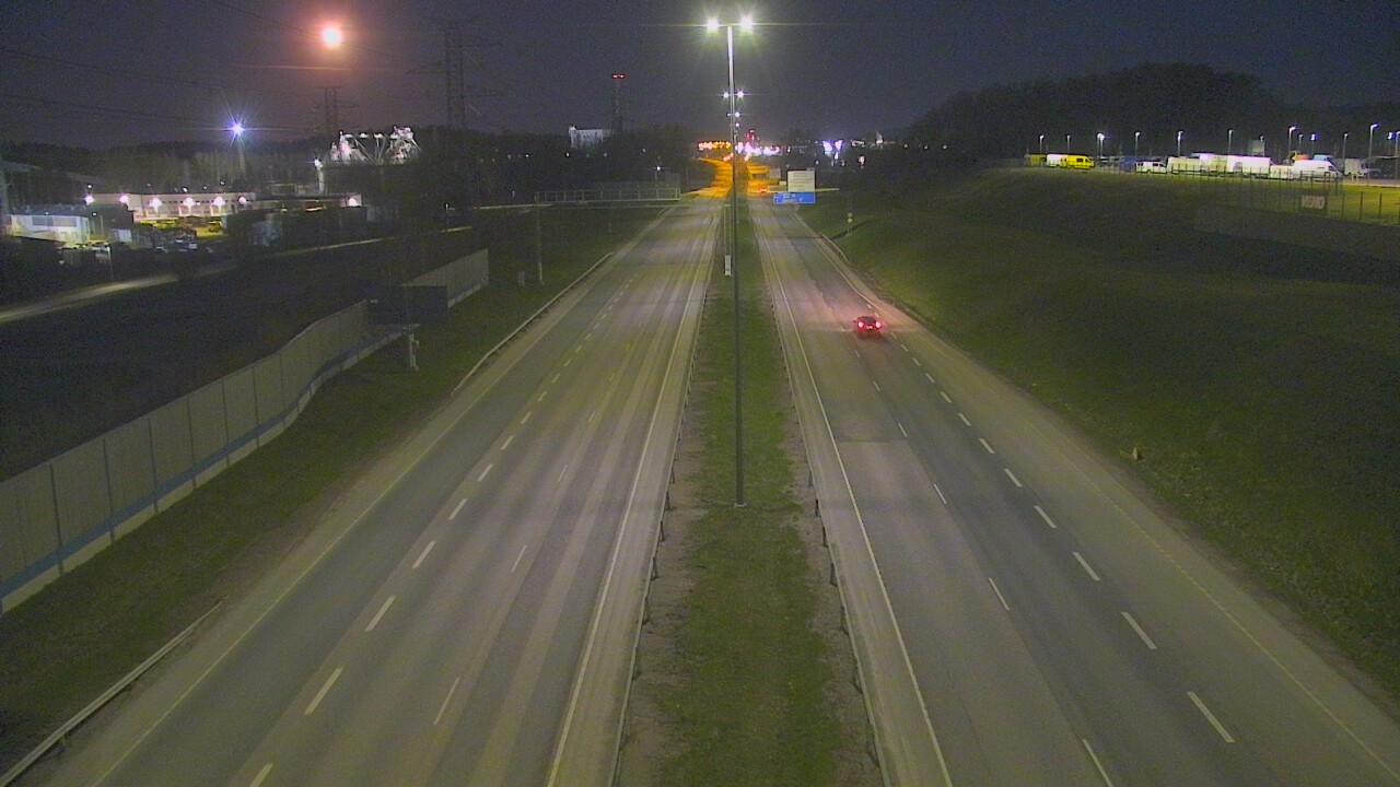 Weather Camera Image Road 50 Vantaa Martinlaakso, Vantaa, Uusimaa