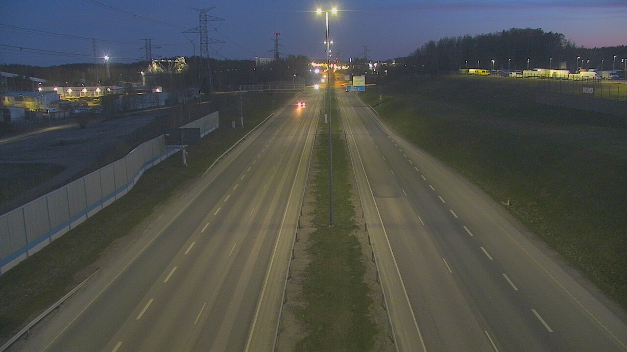 Weather Camera Image Väg 50 Vanda Mårtensdal, Vantaa, Uusimaa