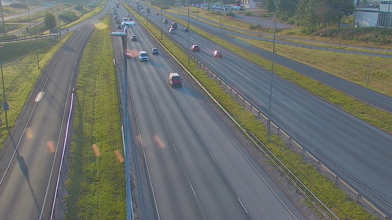 Weather Camera Image Road 50 Vantaa Tuupakka, Vantaa, Uusimaa