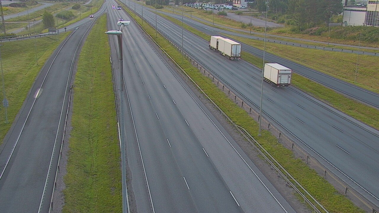 Weather Camera Image Road 50 Vantaa Tuupakka, Vantaa, Uusimaa